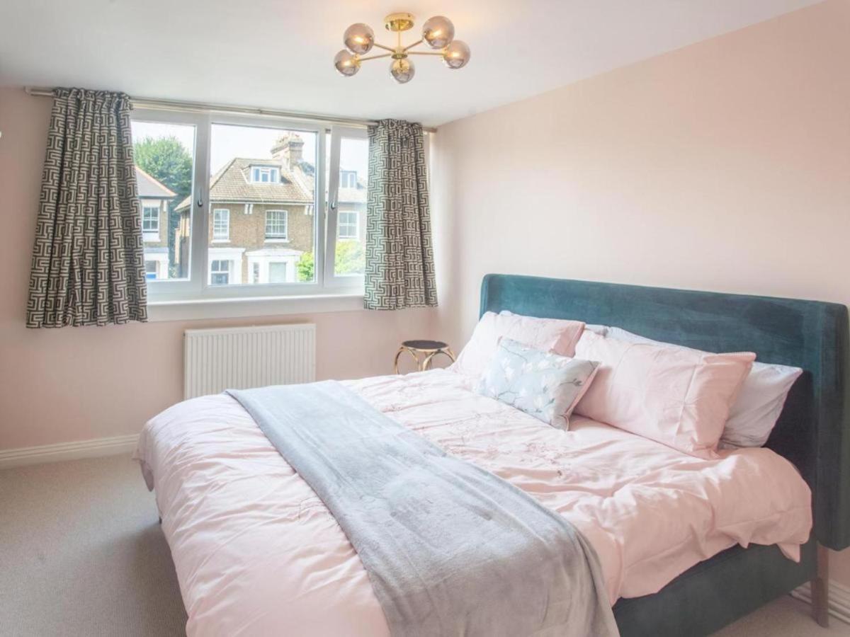Sunny And Bright 1 Bed In *